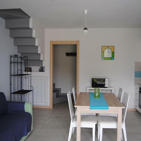 Tre Casette Villa เพลลา ภายนอก รูปภาพ